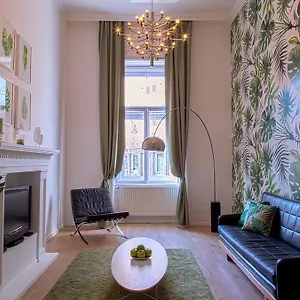 Bpr Center Design Apartment